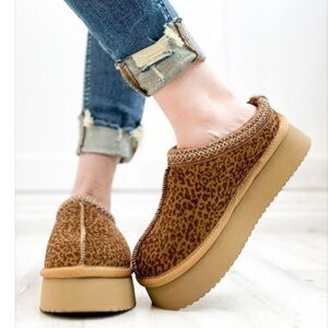 Leopard Wedge Slipper
